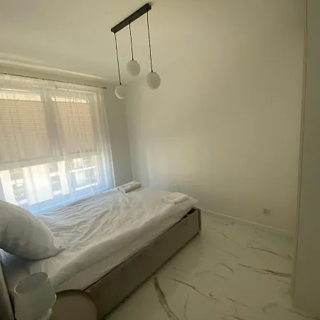 Imperial - Luxury Living Apartment
