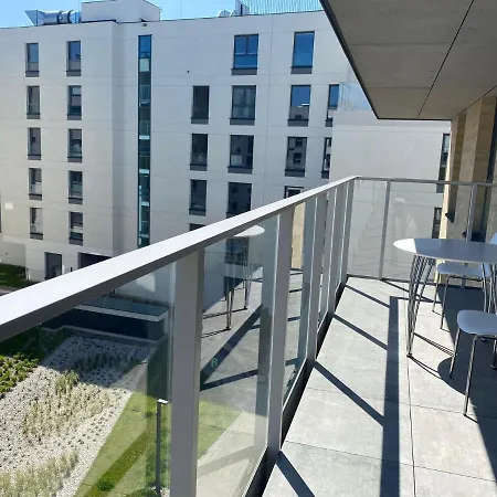 Imperial - Luxury Living Apartment